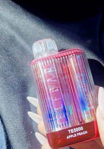 Explorando el Mundo del Vapeo con Estilo: La Experiencia Elfbar